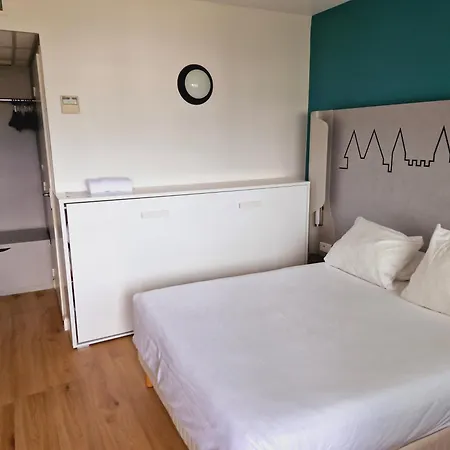 Szálloda Kyriad - Aeroport 3*