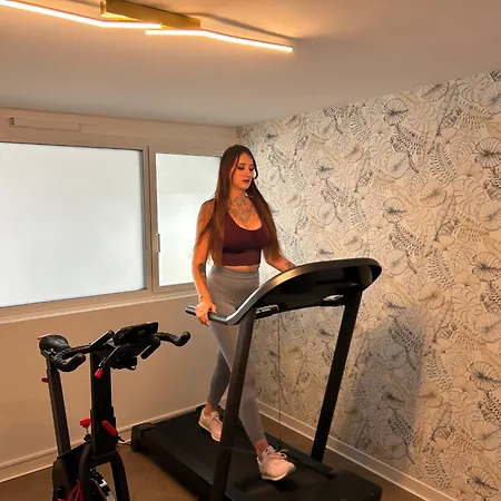 Hotel Kyriad - Aéroport