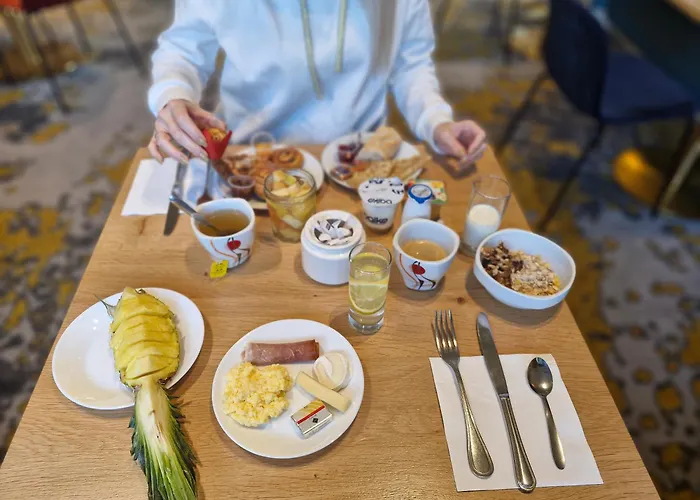 Hotel Kyriad - Aeroport 3*