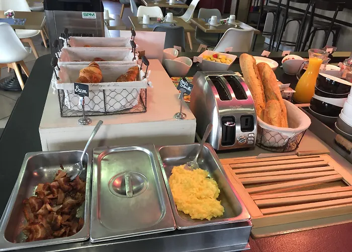 Kyriad - Aeroport Hotel Carcassonne