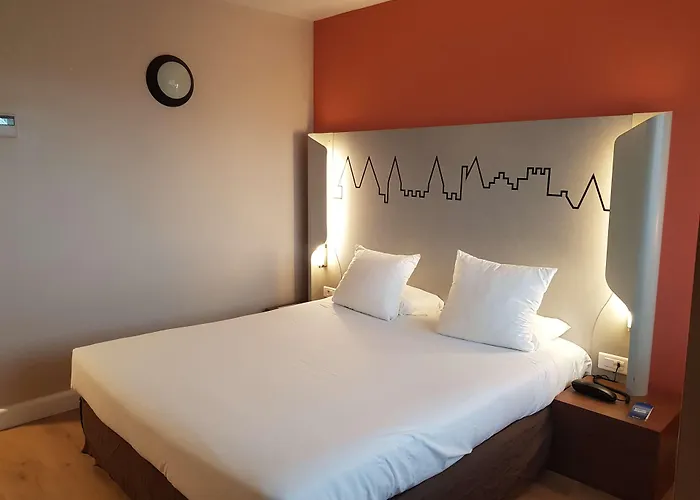 Hotel Kyriad - Aeroport Carcassonne