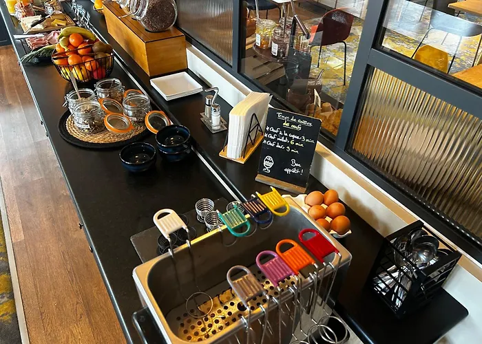 Hotel Kyriad - Aeroport